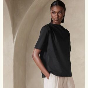 NWT Banana Republic Poppy Draped Top - Black - M